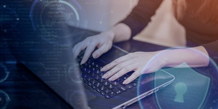 Jak poprawić swoje bezpieczeństwo w Internecie? - Technologia ochrona danych w internecie